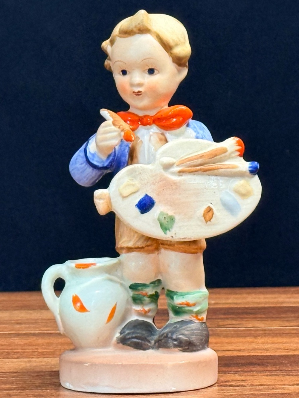 SONSCO Artist Boy Painting Figurine